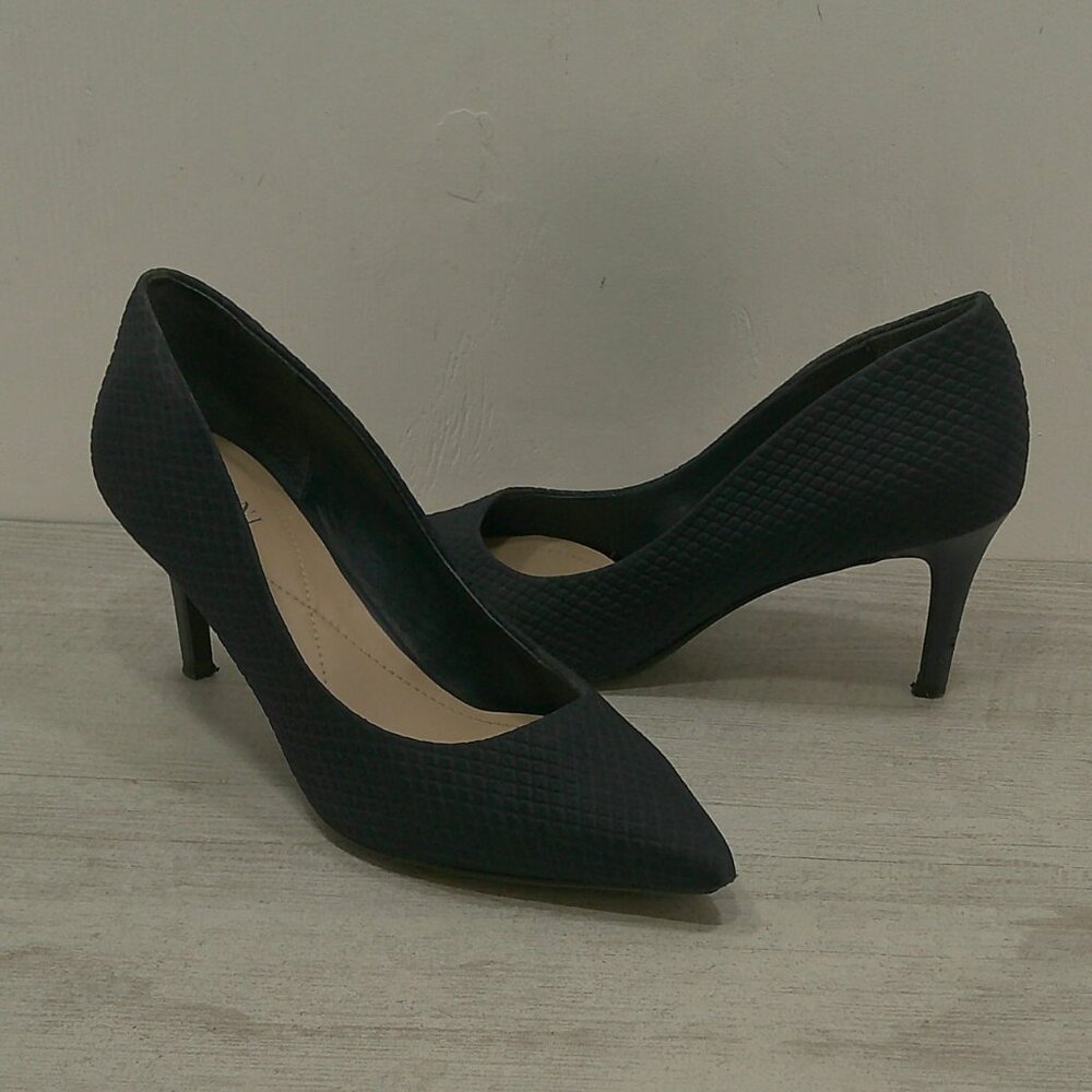 Alfani's Classic Quilted Step 'N Flex Jeules Pumps Heels True Navy Size 8 M